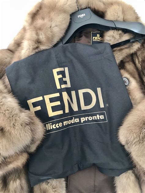 FENDI Pelliccia Fur Coat Cappotto tipo cincilla sable color Bell